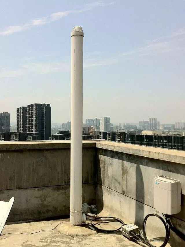 三管电力塔:通信铁塔的重要性与多样性解析 三管电力塔:通信铁塔的重要性与多样性解析