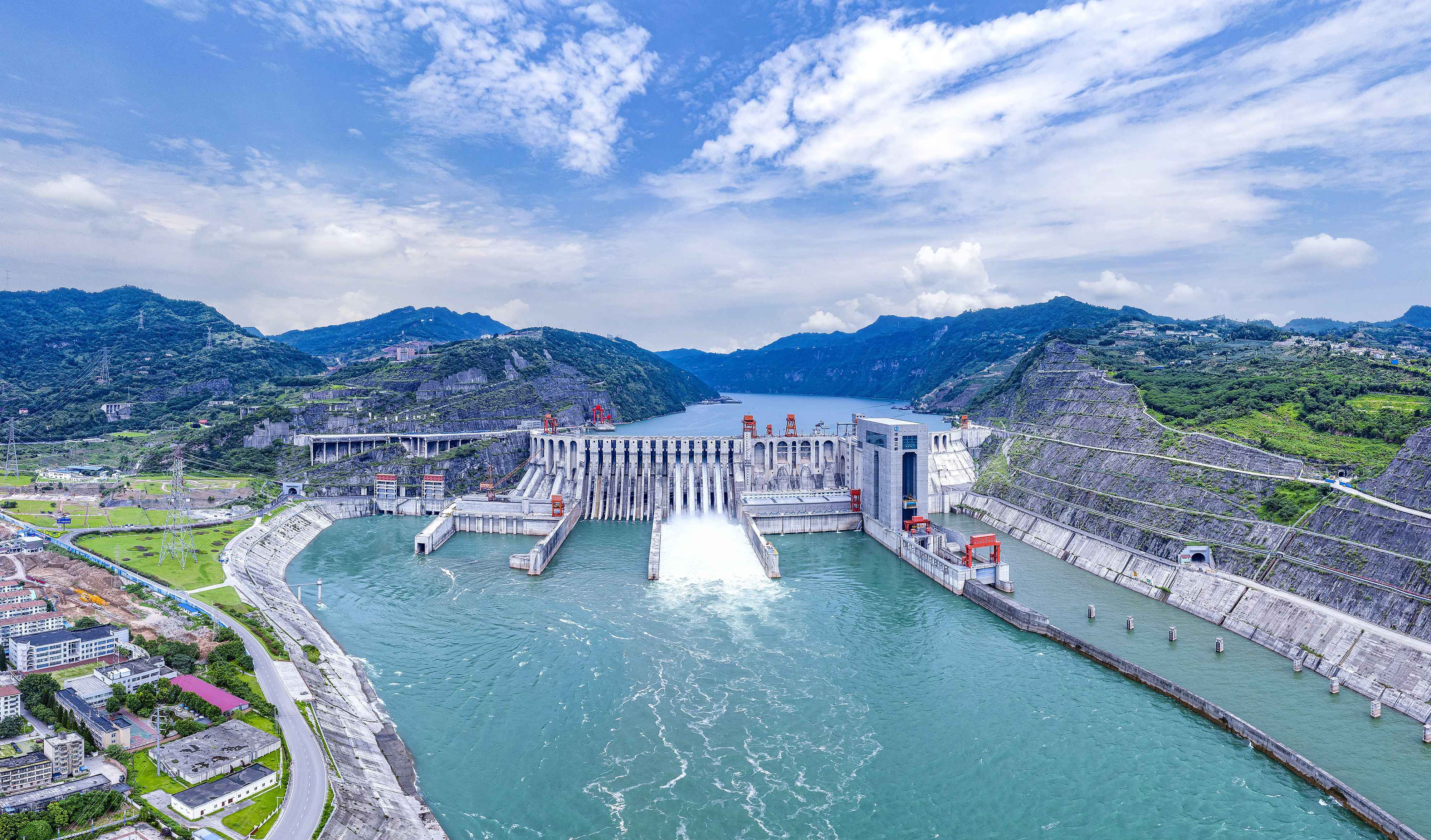 宜宾电力管采购：从「车用」到全场景，开辟动力电池新蓝海